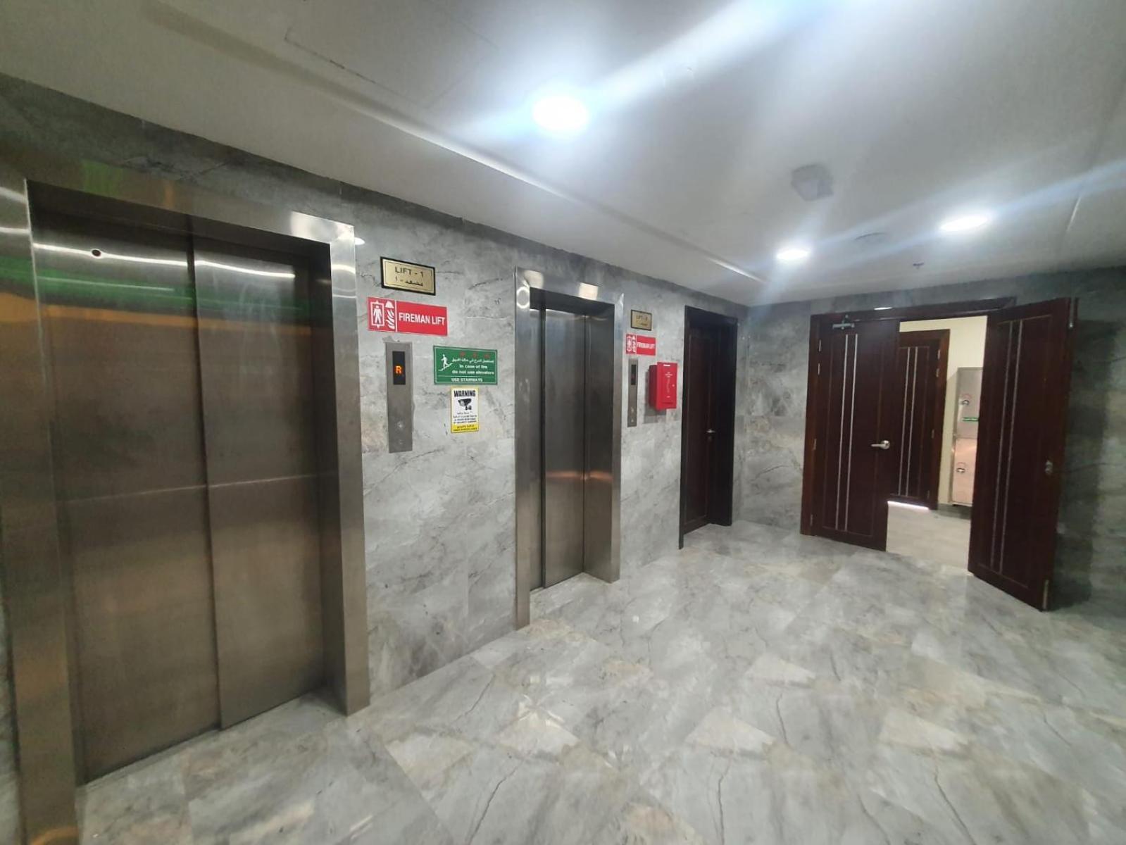 Terminal Inn Old Airport Hotel & Apartment 도하 외부 사진