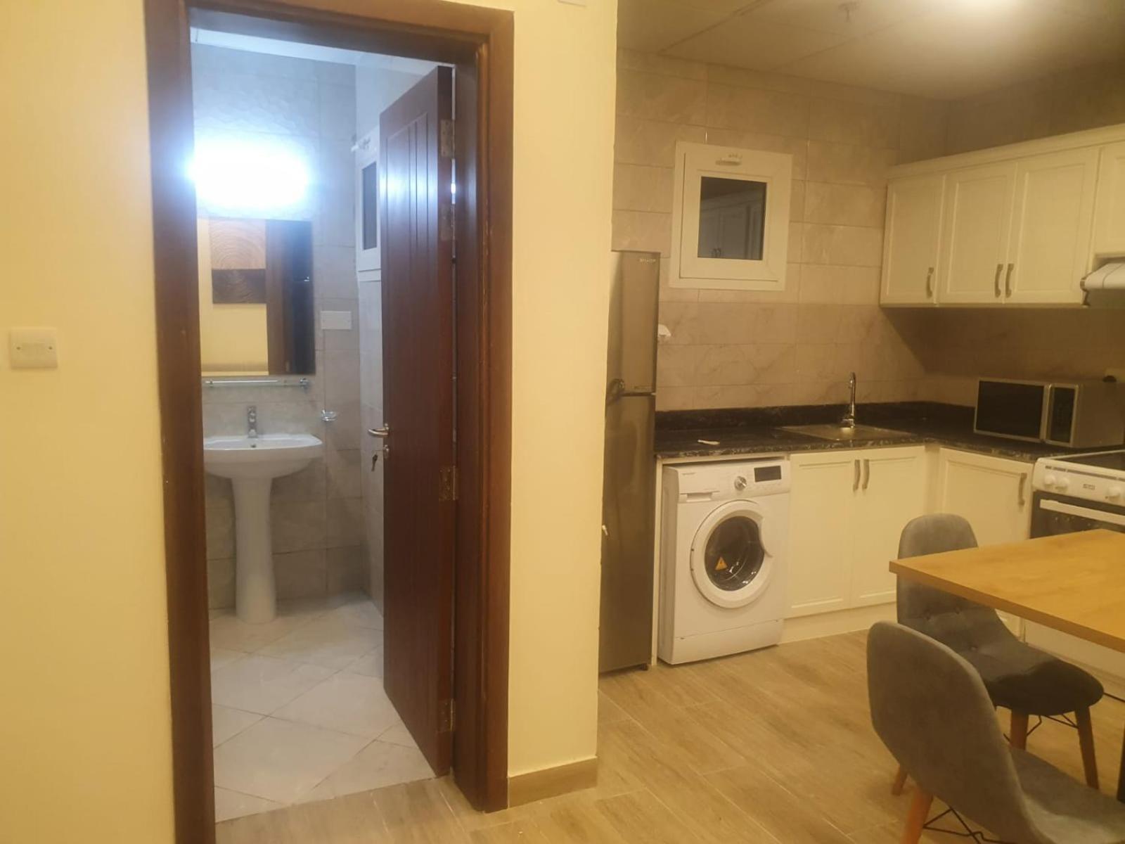 Terminal Inn Old Airport Hotel & Apartment 도하 외부 사진